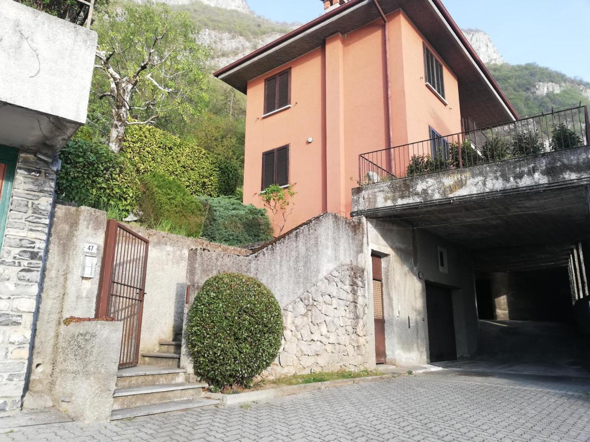 Dream Lake Panorama, Garage In The Center Of 瓦伦纳 外观 照片